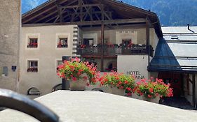 Hotel Chasa Chalavaina - Historisches Hotel des Jahres 2024